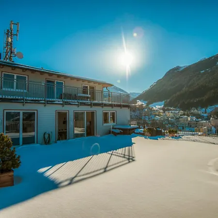 Panorama Spa Lodges Das.Schiller Bad Gastein Exterior foto